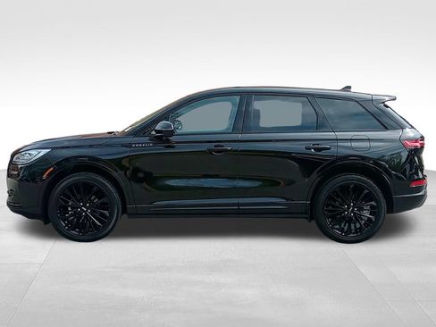 Certified 2025 Lincoln Corsair Reserve w/ Jet Appearance Package AWD/4WD image 9