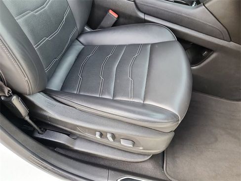 Used 2022 Cadillac XT5 Sportv w/ Platinum Package image 20