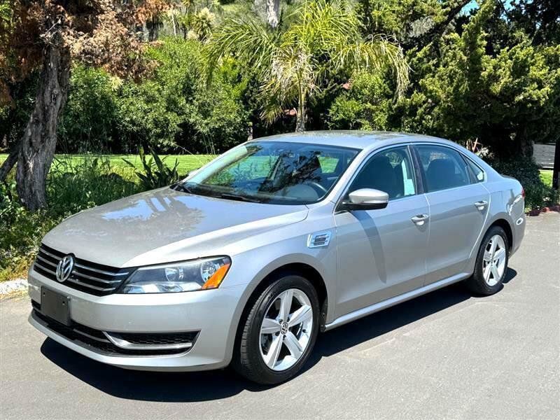 Used 2013 Volkswagen Passat 2.5 SE FWD image 1
