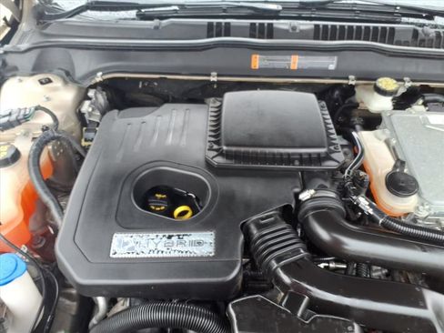 Used 2018 Ford Fusion S FWD image 31