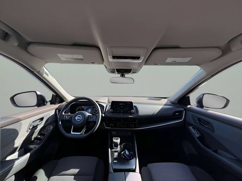 Used 2022 Nissan Rogue S FWD image 12