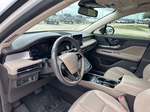 Used 2020 Lincoln Corsair FWD w/ Equipment Group 101A image 9