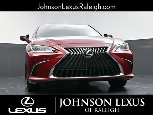 Used 2023 Lexus ES 300h w/ Premium Package image 15
