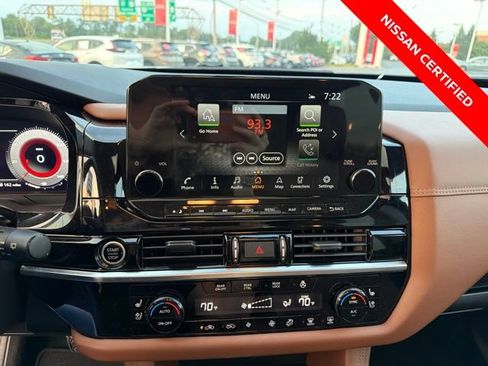 Certified 2023 Nissan Pathfinder Platinum AWD/4WD image 16