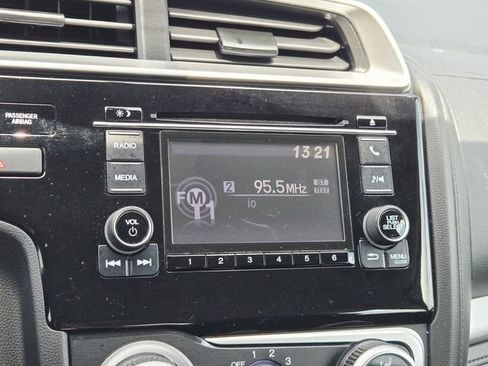 Used 2020 Honda Fit LX image 23