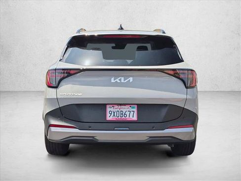 Used 2026 Kia Sportage EX w/ EX Panorama Roof Package FWD image 7