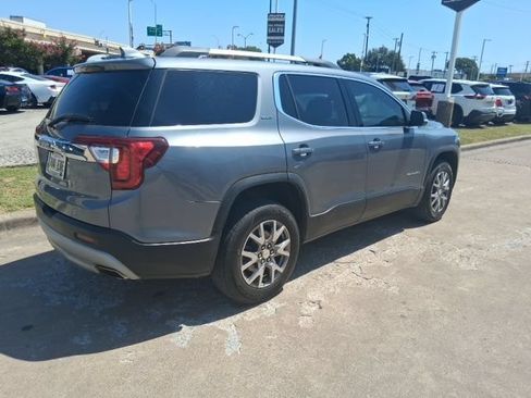 Used 2021 GMC Acadia SLT w/ LPO, Floor Liner Package FWD image 3