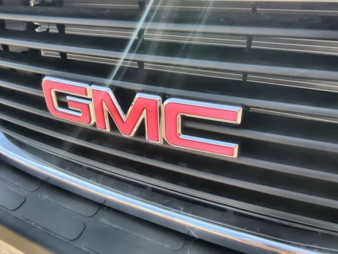 New 2025 GMC Savana 3500 w/ Power Convenience Package image 27