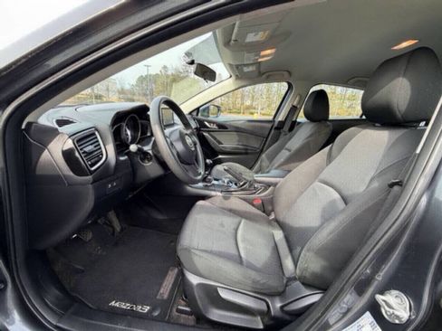 Used 2016 MAZDA MAZDA3 i Sport image 9