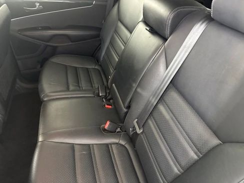 Used 2017 Kia Sorento EX FWD image 26