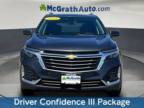 Used 2022 Chevrolet Equinox Premier AWD/4WD image 2