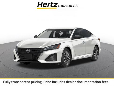 Used 2025 Nissan Altima 2.5 SV FWD image 1