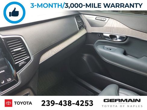 Used 2022 Volvo XC90 T8 Inscription image 34