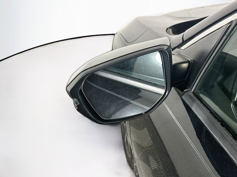 Used 2016 Honda Civic Touring image 16