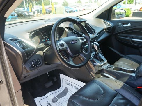 Used 2013 Ford Escape Titanium w/ Parking Technology Pkg AWD/4WD image 16