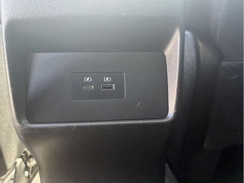 Used 2023 Nissan Rogue SV AWD/4WD image 14