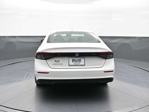 Used 2024 Honda Accord EX image 7