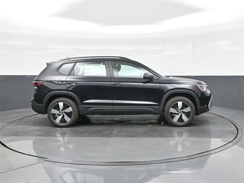 New 2026 Volkswagen Taos S image 8