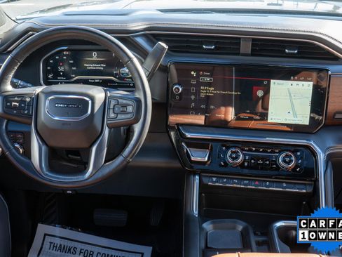Used 2024 GMC Sierra 2500 Denali Ultimate image 11