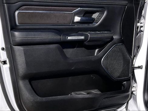 Used 2025 RAM 1500 Laramie image 22