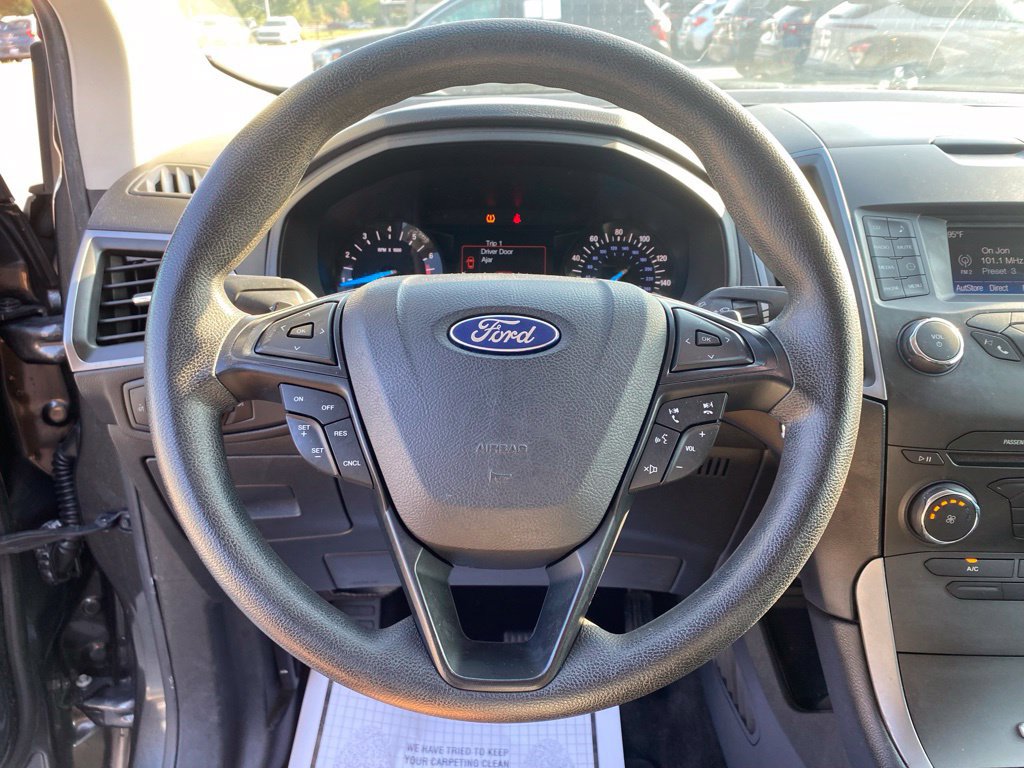 Used 2016 Ford Edge SE FWD image 13