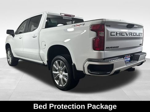 Used 2020 Chevrolet Silverado 1500 RST w/ Rally Edition AWD/4WD image 9