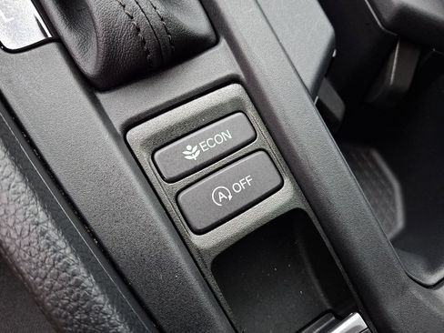 Used 2023 Honda Accord LX image 23
