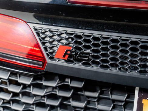 Used 2023 Audi R8 V10 performance image 14