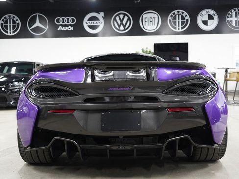 Used 2017 McLaren 570S Coupe RWD image 4