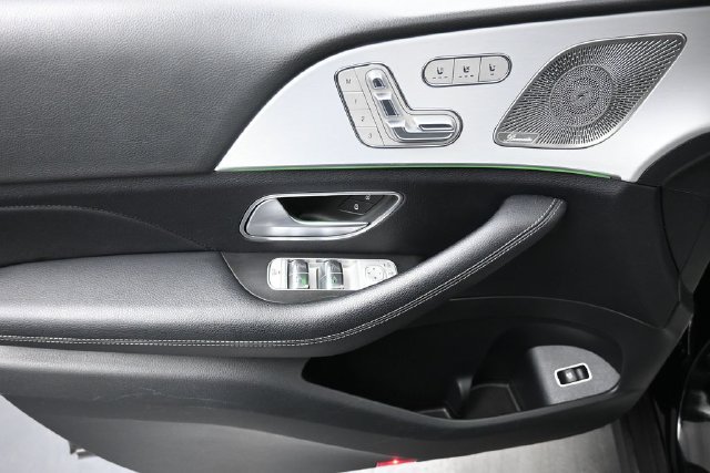 Used 2025 Mercedes-Benz GLE 350 4MATIC image 14