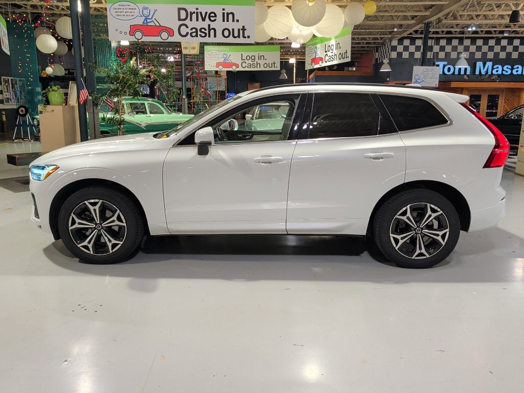Used 2022 Volvo XC60 B5 Momentum w/ Climate Package AWD/4WD image 14