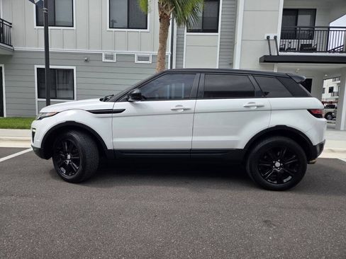 Used 2016 Land Rover Range Rover Evoque SE Premium AWD/4WD image 9