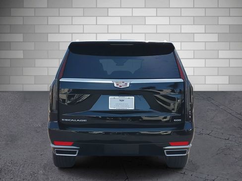 Certified 2023 Cadillac Escalade Premium Luxury image 4