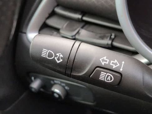 Used 2023 Chevrolet Malibu LT image 26