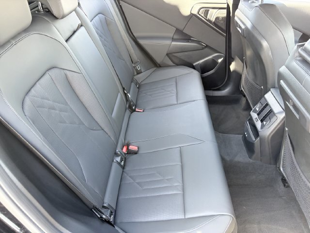 Used 2026 BMW X3 xDrive30i w/ Convenience Package AWD/4WD image 15