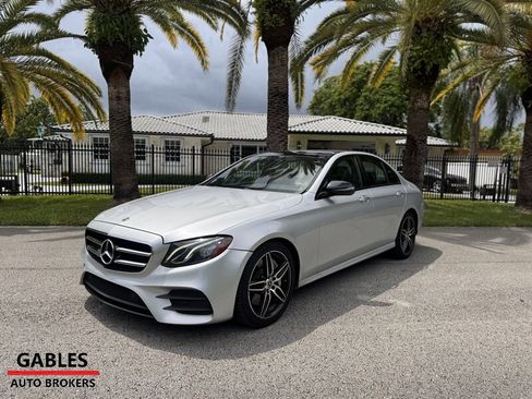Used 2019 Mercedes-Benz E 300 image 2