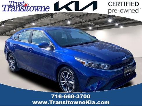 Certified 2023 Kia Forte LXS image 1