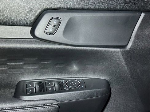 New 2025 Ford Ranger XLT w/ FX4 Off-Road Package image 12