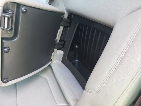 Used 2022 Chevrolet Silverado 1500 LT w/ Texas Edition Plus image 16