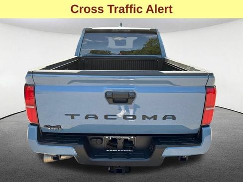 Certified 2026 Toyota Tacoma SR5 AWD/4WD image 9