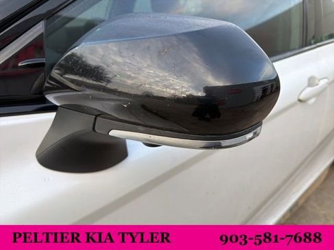 Used 2021 Toyota Camry XSE w/ Navigation Package image 6