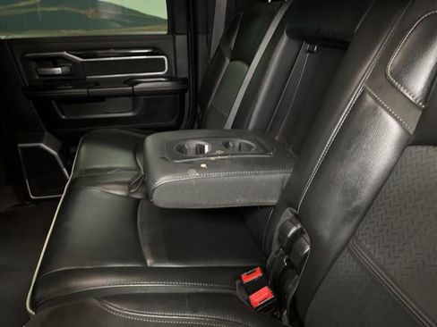 Used 2020 RAM 2500 Laramie w/ Night Edition image 65