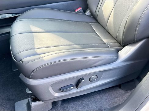 Certified 2026 INFINITI QX60 Luxe w/ Cargo Package FWD image 21