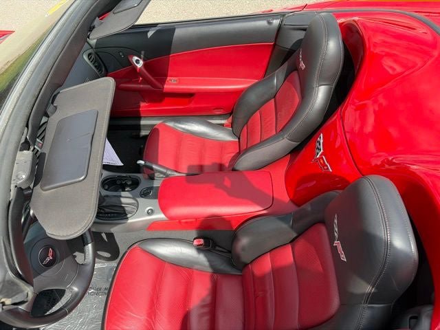 Used 2007 Chevrolet Corvette Convertible w/ Preferred Equipment Group RWD image 25