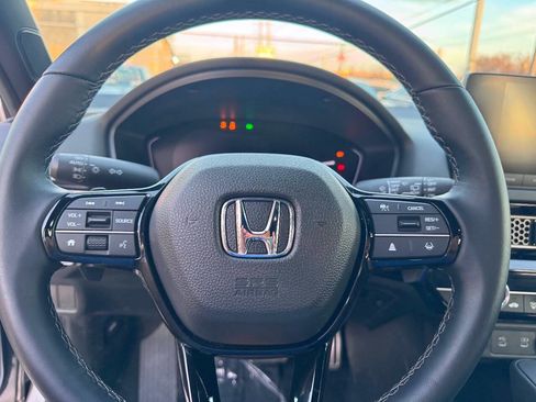 Used 2025 Honda Civic Sport image 18