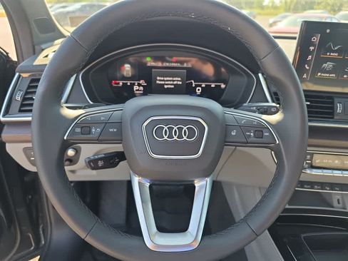Used 2021 Audi Q5 Prestige AWD/4WD image 30