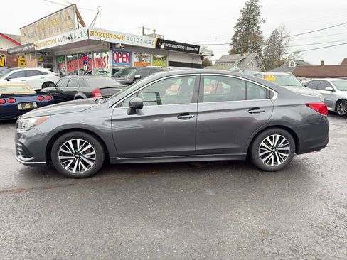Used 2019 Subaru Legacy 2.5i Premium image 3