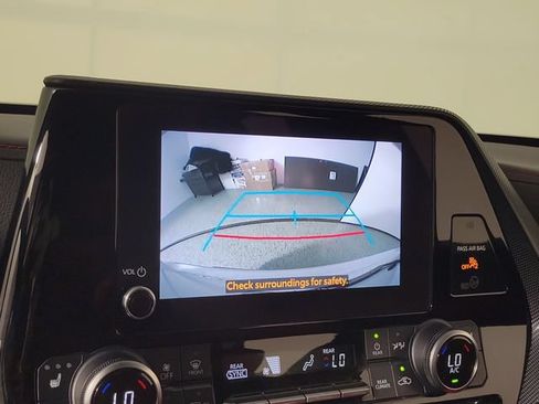 Used 2023 Toyota Highlander XSE FWD image 30