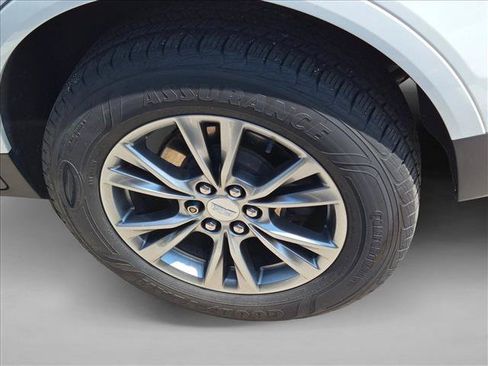 Used 2023 Cadillac XT5 Premium Luxury AWD/4WD image 9