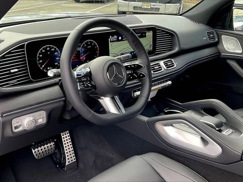 New 2026 Mercedes-Benz GLS 450 4MATIC image 6